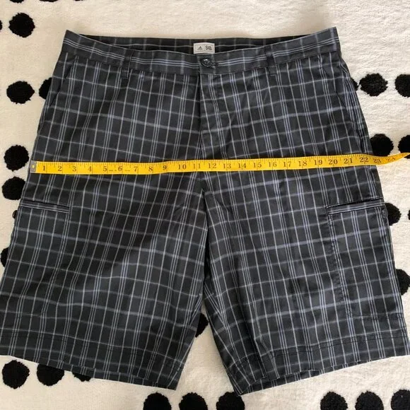 Adidas Plaid Striped Flat Front Cargo Casual Shorts - Picture 8 of 10